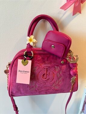 NWT Juicy Couture Sparkle Royal Satchel Raspberry Tart💖